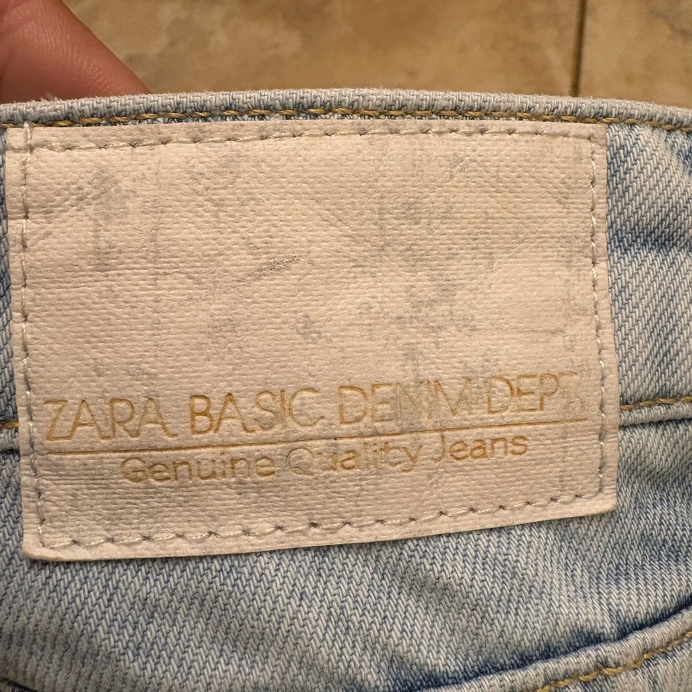 Zara Basic Mid-Rise Fringe Side Slit Crop Jeans Women’s Size 4 - Picture 13 of 13